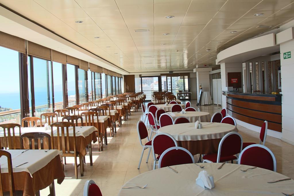 Esat Hotel Kusadasi Luaran gambar