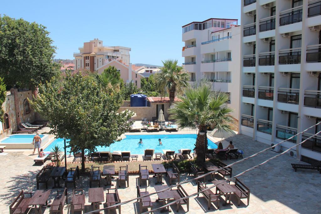 Esat Hotel Kusadasi Luaran gambar