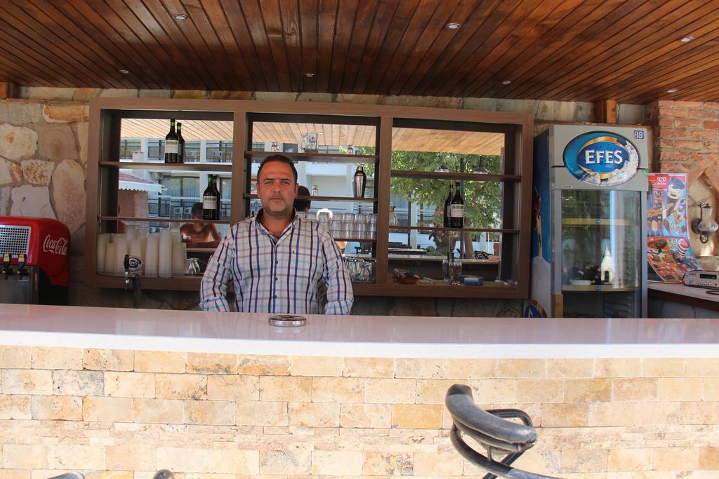 Esat Hotel Kusadasi Luaran gambar