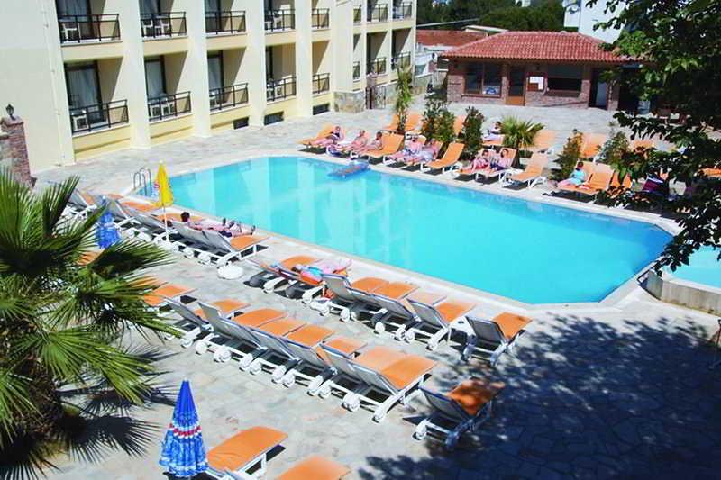 Esat Hotel Kusadasi Luaran gambar
