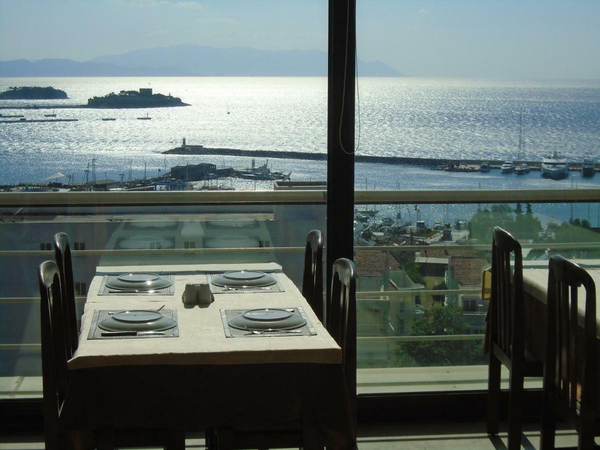 Esat Hotel Kusadasi Luaran gambar