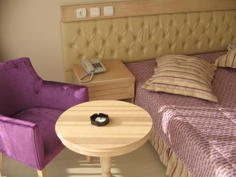 Esat Hotel Kusadasi Luaran gambar
