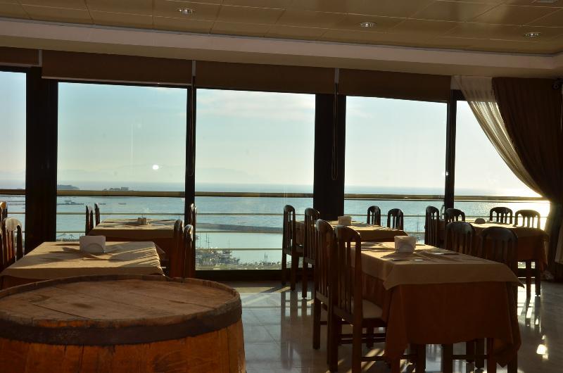Esat Hotel Kusadasi Luaran gambar